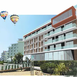 Ariston Hotel